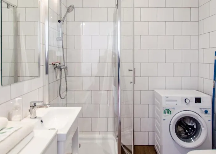 No 22 Old Town * Vratislav